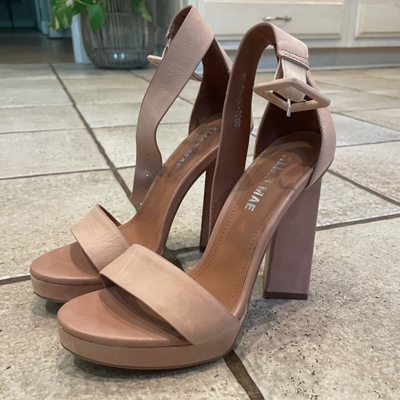 Alias Mae Bodhi heels - Picture 4 of 8